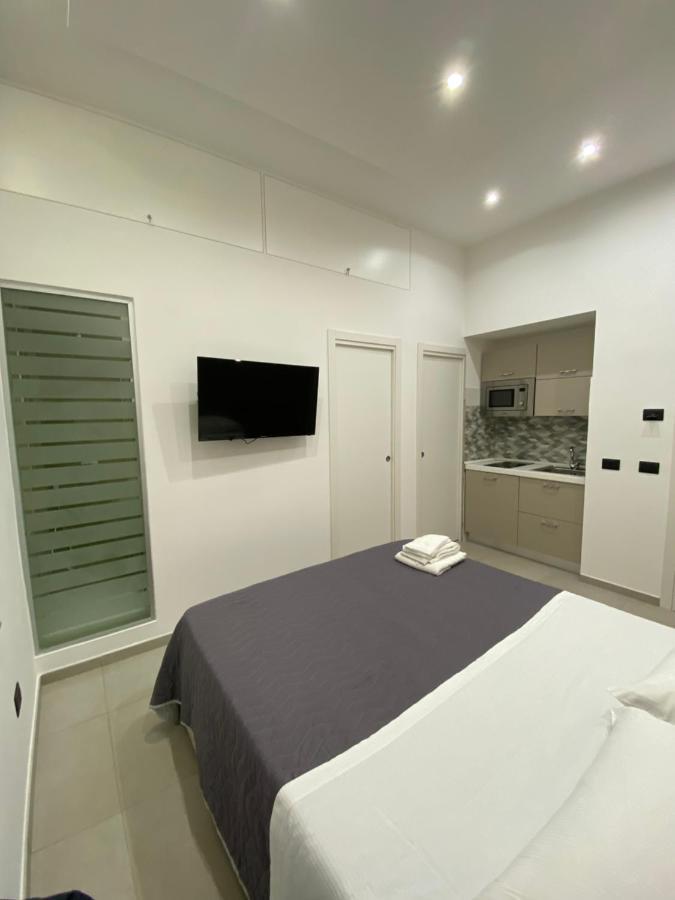 Room25Mq Cercola Exterior foto