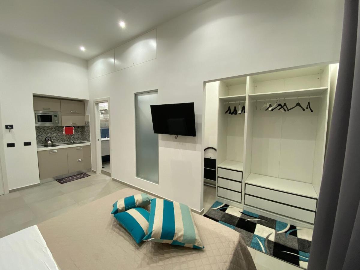 Room25Mq Cercola Exterior foto